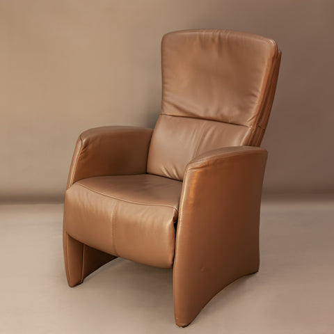 RECLINING CHAIR
