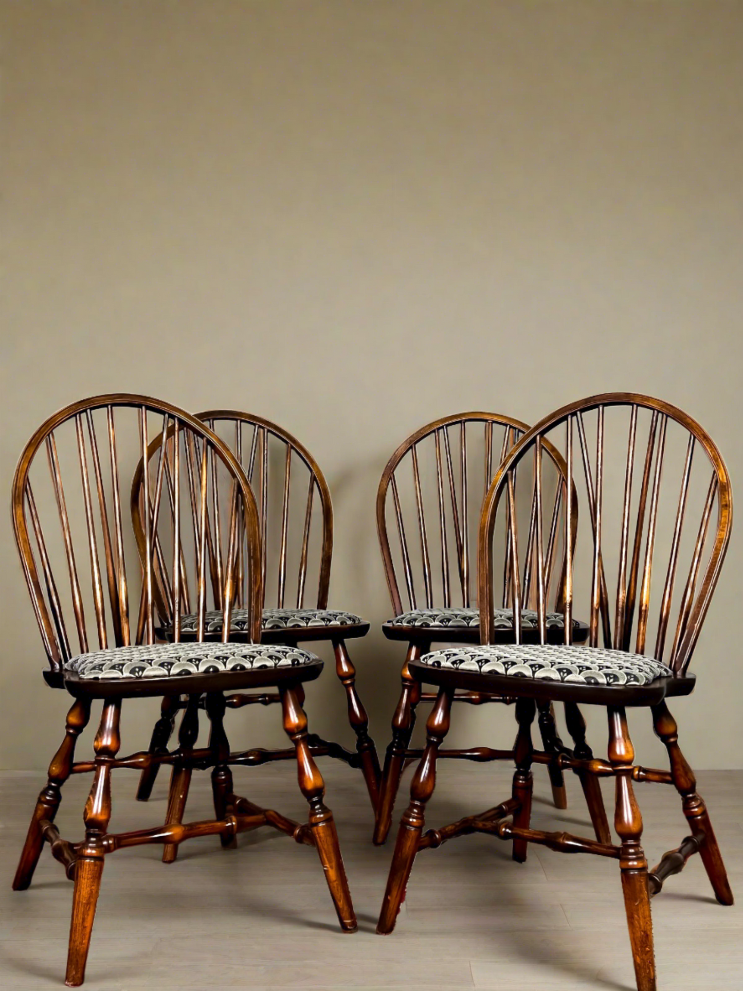 WINDSOR CHAIRS