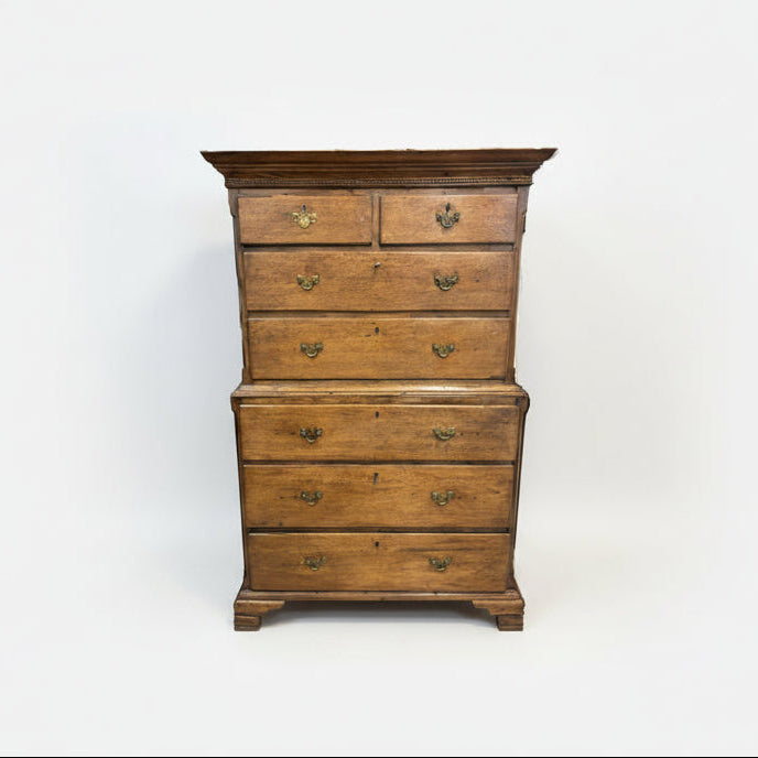 Antikvaren Dabov Skrin in brown Front View