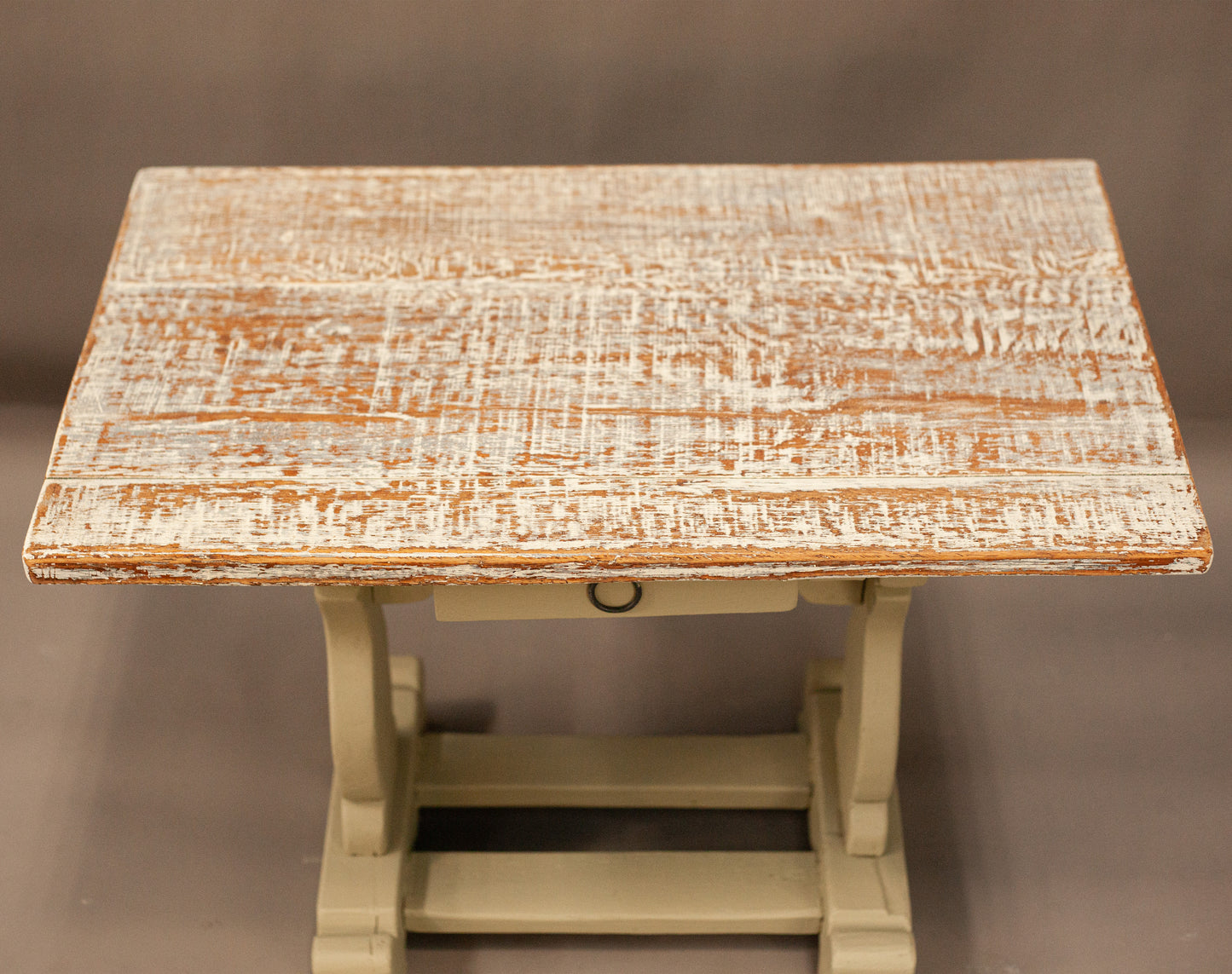SMALL TABLE