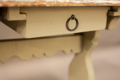 SMALL TABLE