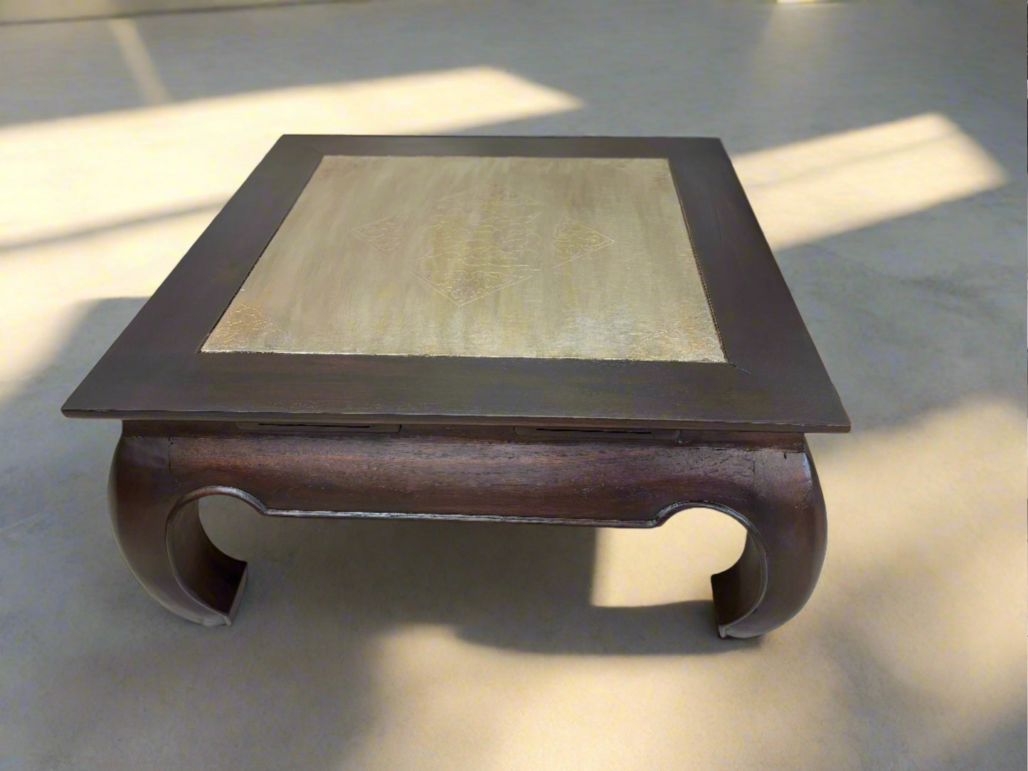 EXOTIC OPIUM COFFEE TABLE