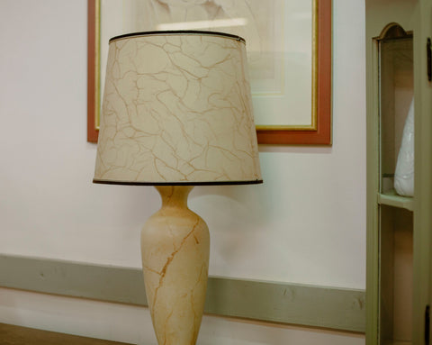 CERAMIC LAMP IN BEIGE
