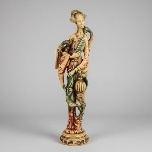 Ръчно издълбана статуя от естествен алабастър 49 см (Large Hand-carved Alabaster Oriental Statue) – Китайско изкуство – Front View
