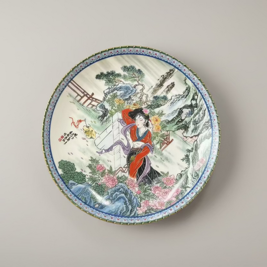 КОЛЕКЦИОНЕРСКА ПОРЦЕЛАНОВА ЧИНИЯ „YUAN-CHUN“ – №5 (BEAUTIES OF THE RED MANSION)