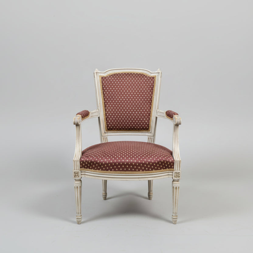 Винтидж фотьойл Louis XVI кабриолет (French Neoclassical Cabriolet Chair) - Бяла патина - Front View