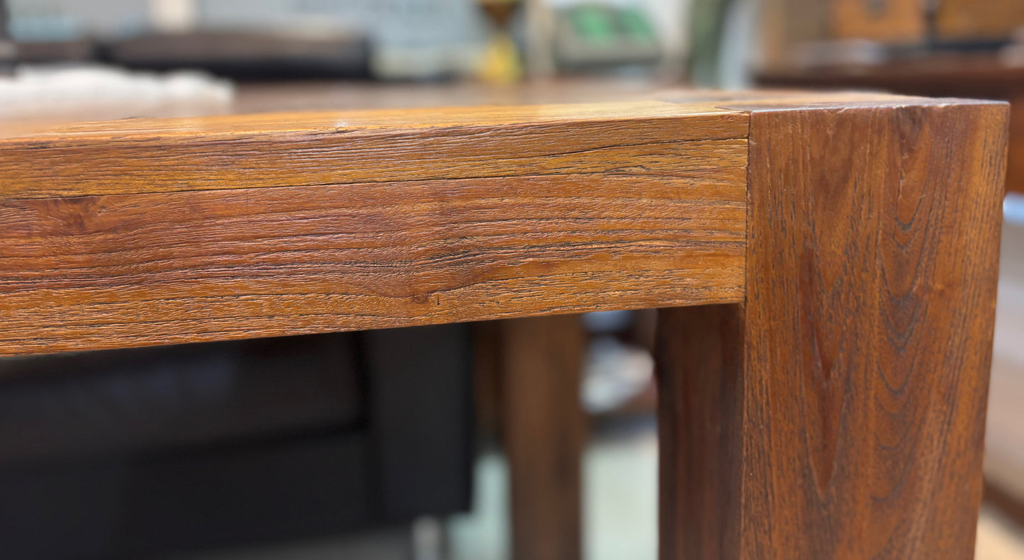 РУСТИКАЛНА ТРАПЕЗНА МАСА