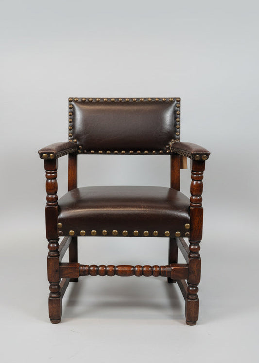 АНТИКВАРЕН СТОЛ В СТИЛ КРОМУЕЛ (Cromwellian)