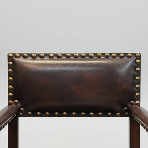 Детайли на облегалка (Barley Backrest Detail) - Луи XIII стил - Close-up