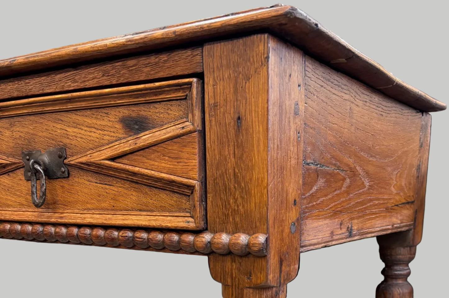 АНТИКВАРНА ДЪБОВА МАСА В СТИЛ Jacobean Revival /1880-1900г./