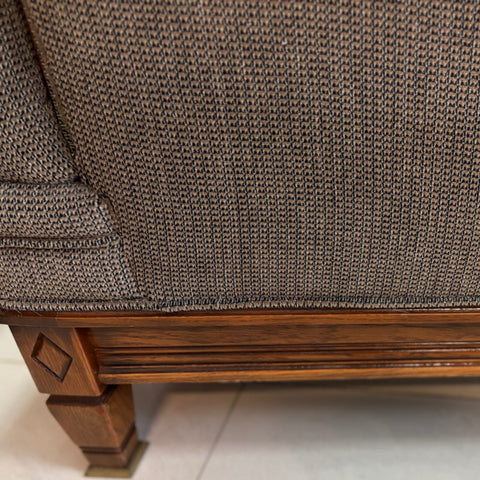 Конструкция от масивно дърво и дамаска (Solid Hardwood Frame & Grey-Brown Fabric) - High Quality Craftsmanship