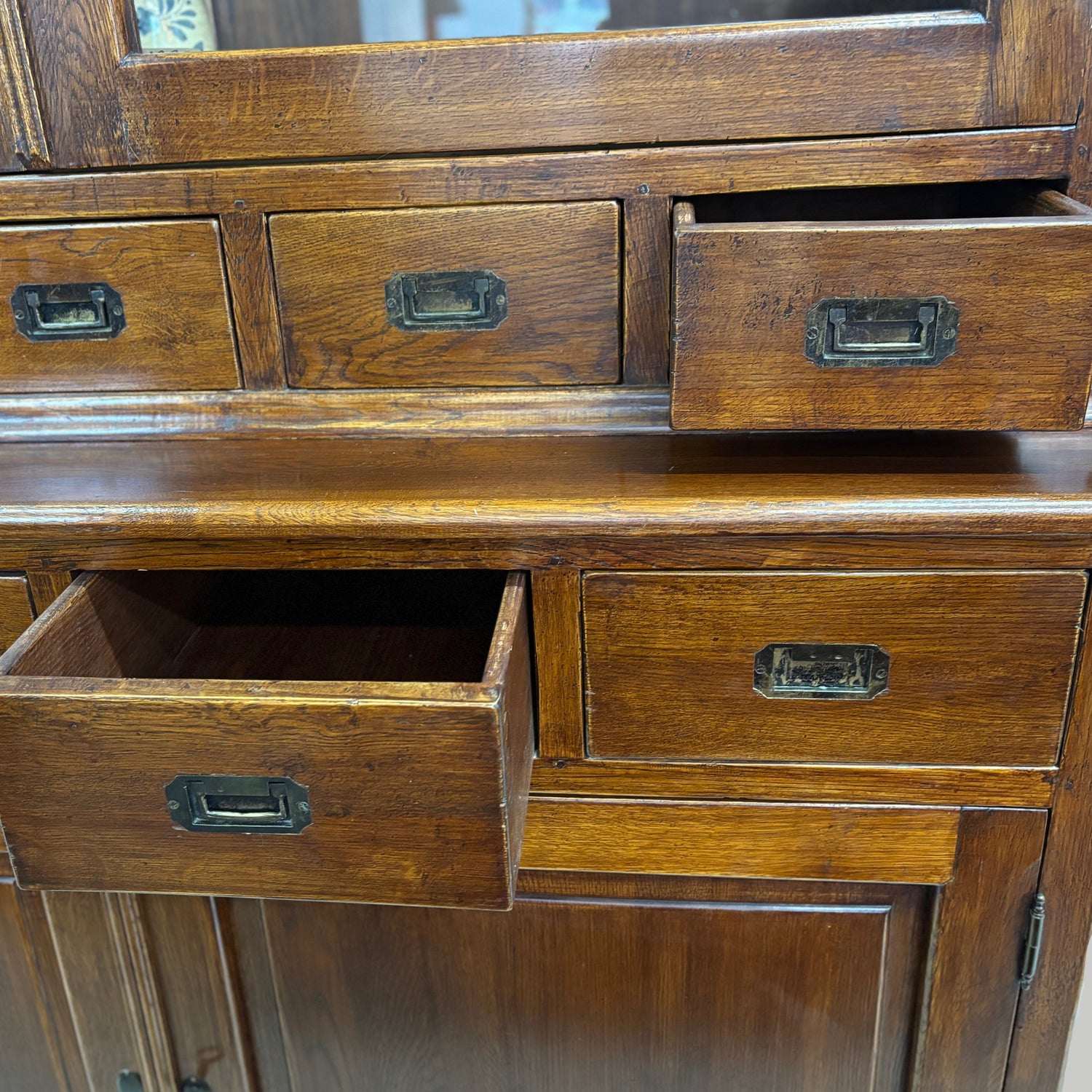 Детайл на чекмедже от масивно дърво (Solid Wood Drawer Detail) - Authentic Vintage Joinery - 1960s