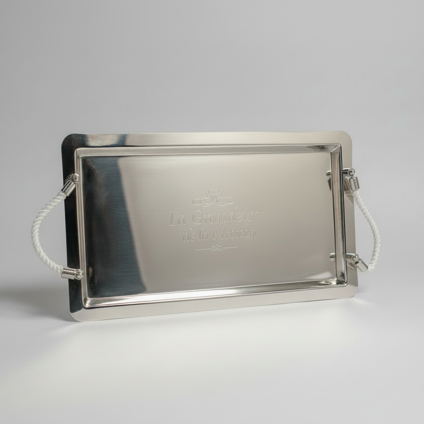 Голям поднос за сервиране от неръждаема стомана (Large Stainless Steel Serving Tray) – Бели въжени дръжки – Front View