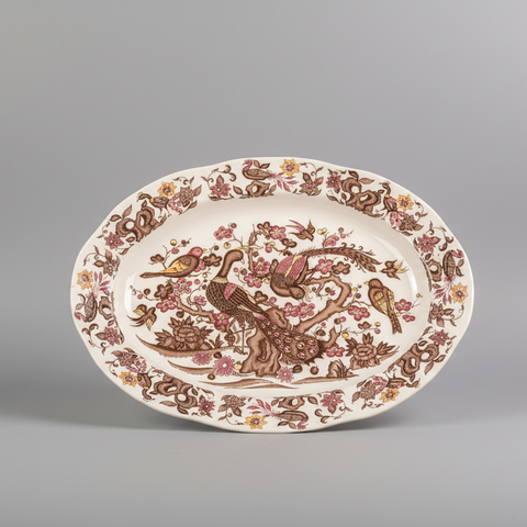 Овално декоративно керамично плато с ръчно рисувани мотиви (Oval Hand-painted Ceramic Display Plate) – Винтидж стил – Front View