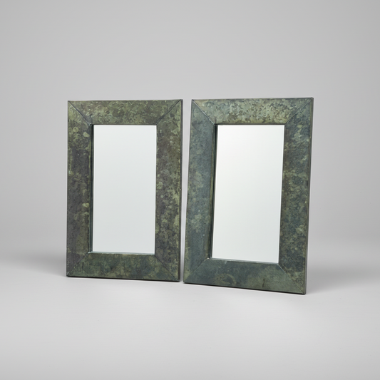 Комплект от 2 индустриални метални огледала (Set of 2 Industrial Metal Wall Mirrors) – Ефект „ръжда“ – Studio Shot