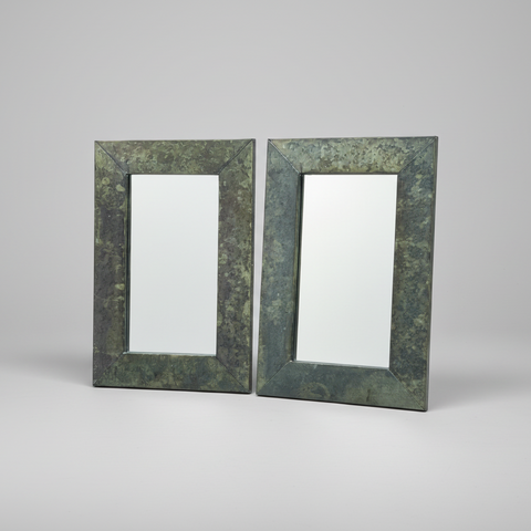 Комплект от 2 индустриални метални огледала (Set of 2 Industrial Metal Wall Mirrors) – Ефект „ръжда“ – Studio Shot