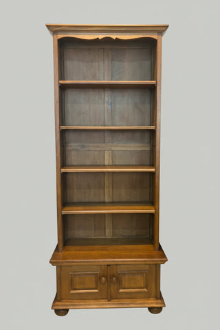 РУСТИК БИБЛИОТЕКА ОТ МАСИВ