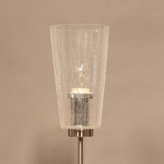 Детайл на ръчно издухано напукано стъкло (Close-up of Hand-blown Crackle Glass Texture) – Уникален светлинен ефект – Macro Detail