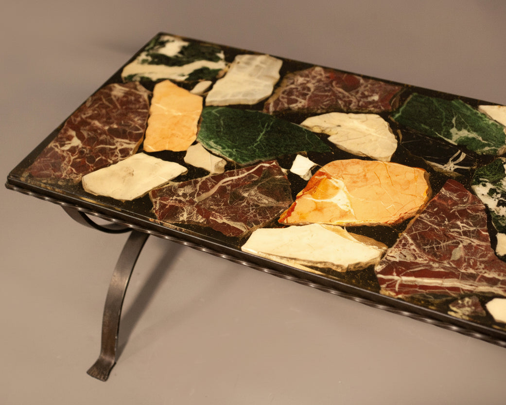 Детайл на плот от многоцветен мрамор и епоксидна смола (Detail of Multicolored Marble and Epoxy Resin Tabletop) – Винтидж дизайн от 60-те – Top View