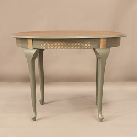 LOUIS XV STYLE SIDE TABLE
