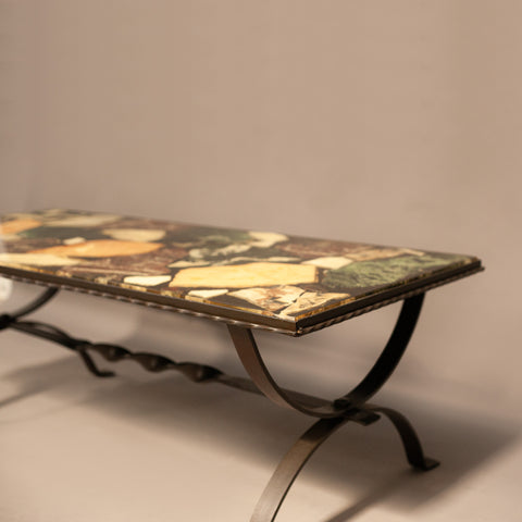 Профил на масивна винтидж холна масичка (Side Profile of Heavy Vintage Coffee Table) – Индустриален шик – Side Shot