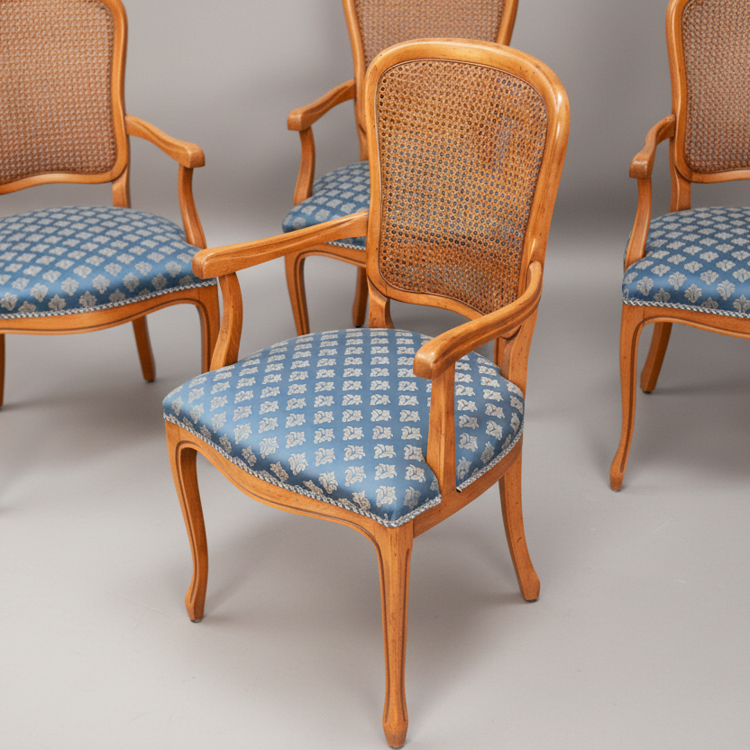 Трапезен стол в стил Френски Прованс (French Provincial Side Chair) – Крака тип кабриол – Side Profile